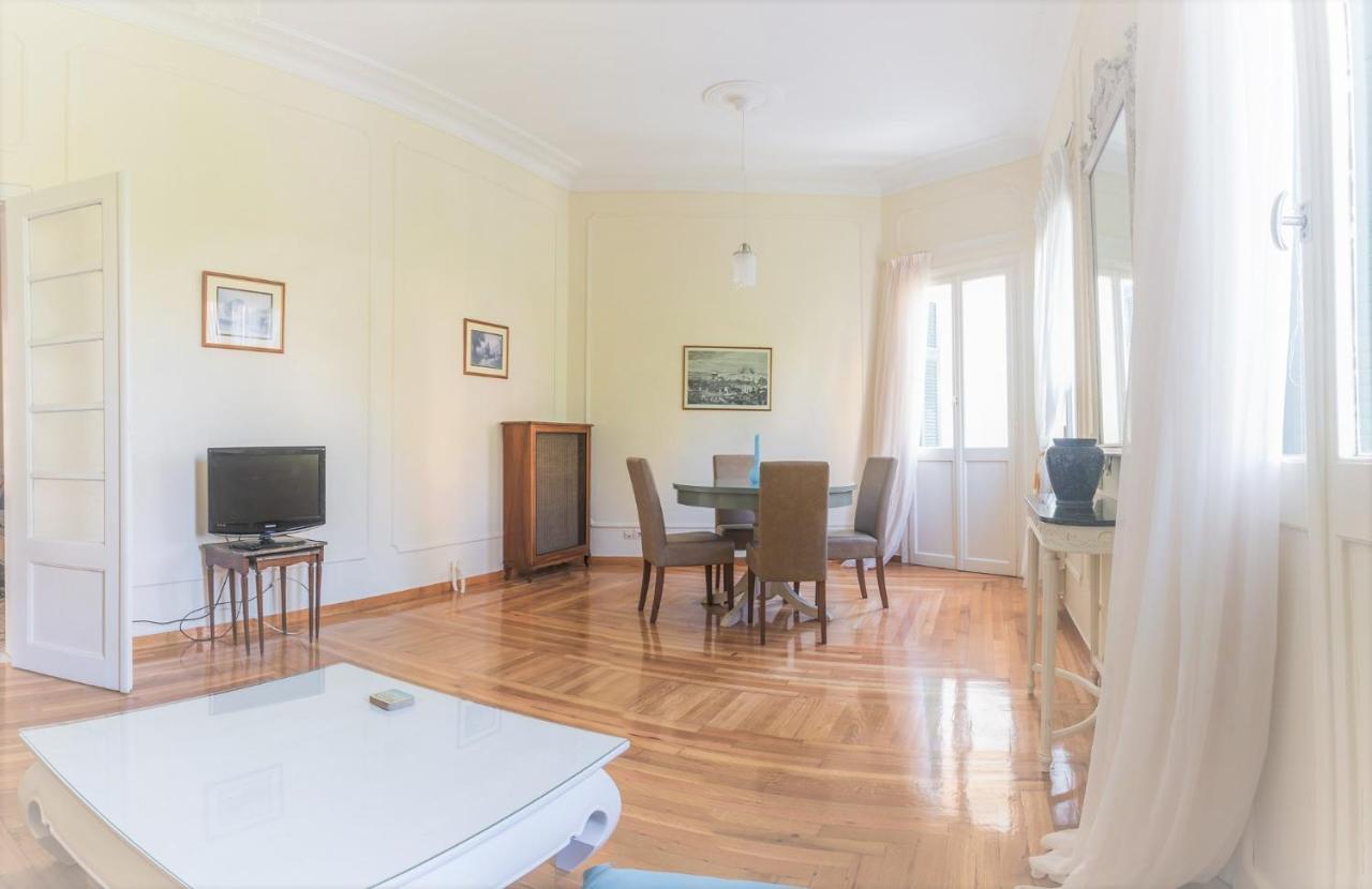 Апартаменты The Athenian House -Duxiana Bed Экстерьер фото